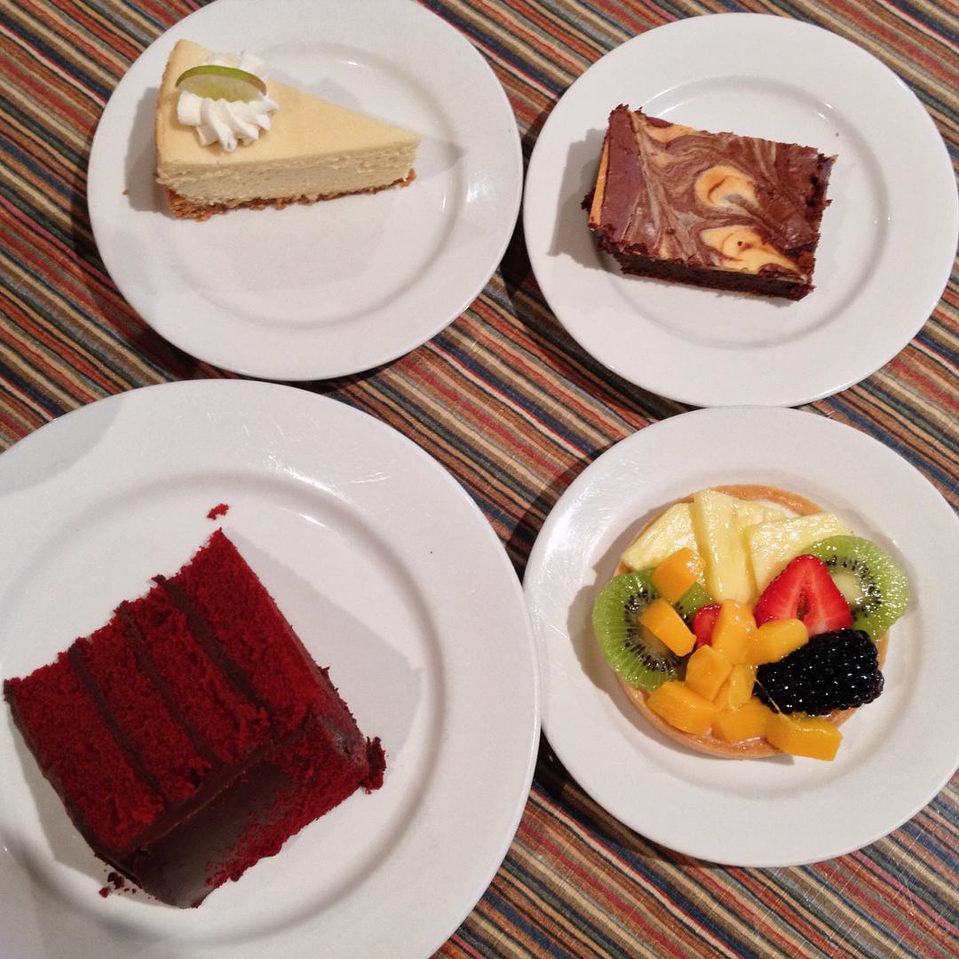 FargoMoorhead's tweet photo. A visit to Nichole's Fine Pastry is always a good way to treat yourself. #ilovefargo #northofnormal https://t.co/ZBvvV2hkWM