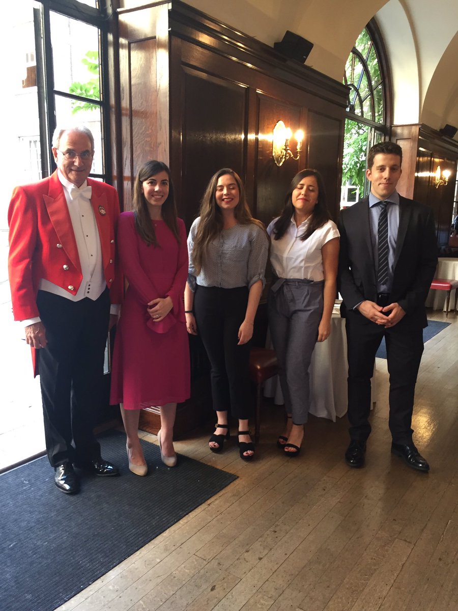 PiliMiliPR's tweet photo. 130th Annual  general meeting at Merchant Taylor's Hall @BoqueriaTapas @CodorniuUK @SpainChamberGB @nicolasyvalero https://t.co/Isde4kIbf0