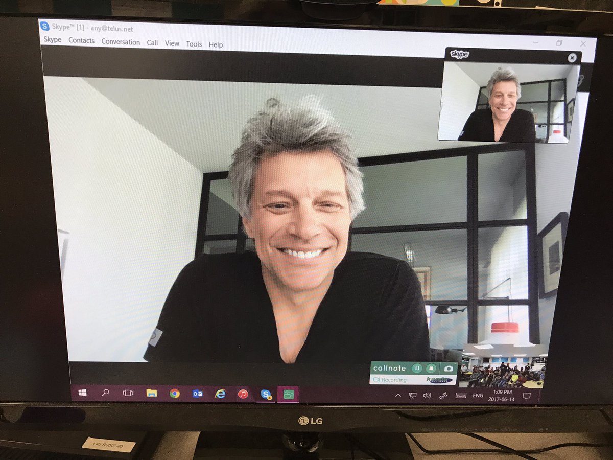 LaraFominoff's tweet photo. @JonBonJoviJBJ speaks to Gr. 4/5 class at Ecole Agnes Davidson @LethSD51 https://t.co/VKhJAmOouh