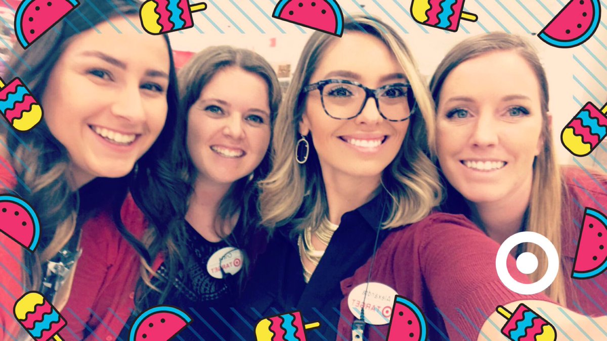 BstSuperTInTown's tweet photo. Having fun on food side with our interns #TGTInterns2017 #WEARETARGET #FOODSIDE #WorkSomewhereYouLove https://t.co/N97c6ZZK3v