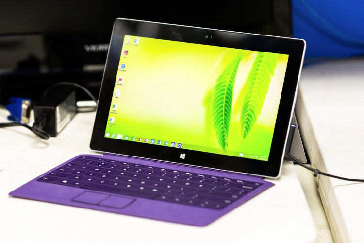 A2Computers's tweet image. We have the skills and expertise to get your laptop up and running again.