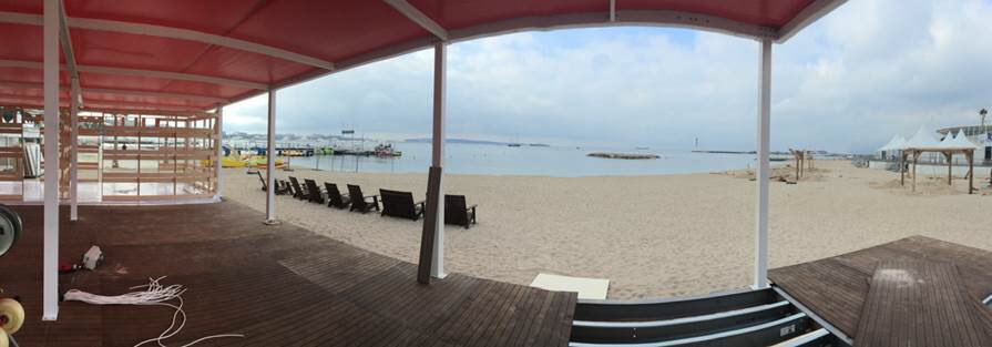 Celeste_Bishop's tweet image. So exciting! The #CannesOracleDeck at @Festival_Cannes is coming along nicely! My &quot;office&quot; for the next week+! @OracleMktgCloud