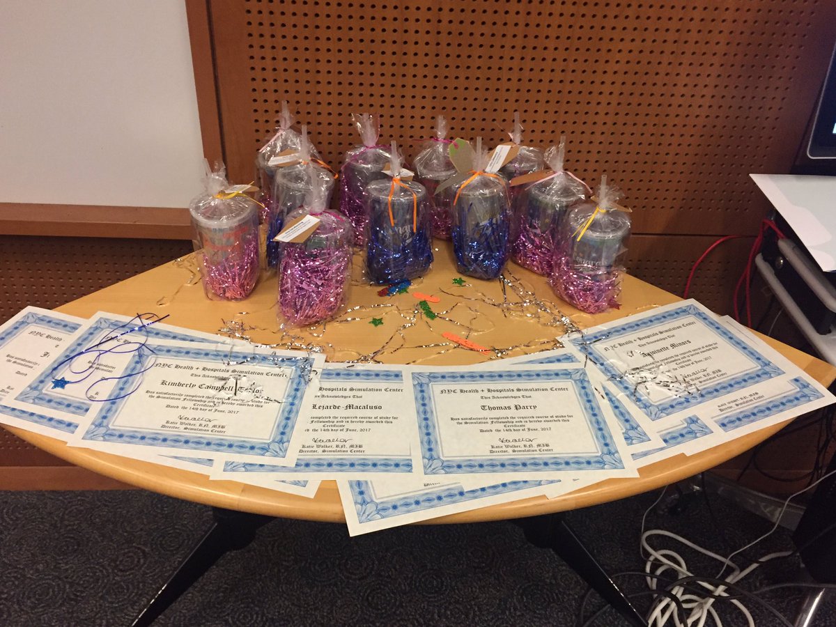 anjiewithaj's tweet photo. love my simulation family! #graduationday #simulationfellowship #national #accreditation #HealthSimNYC https://t.co/MQoYL9vMlm