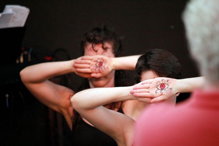 syntheater's tweet photo. "A Hunger Artist" dance theater production presented at @SprinklerFactry 6/10/17  Sponsored by @bostonfdn #LiveArtsBoston #simonaminns https://t.co/YJCN1vn114