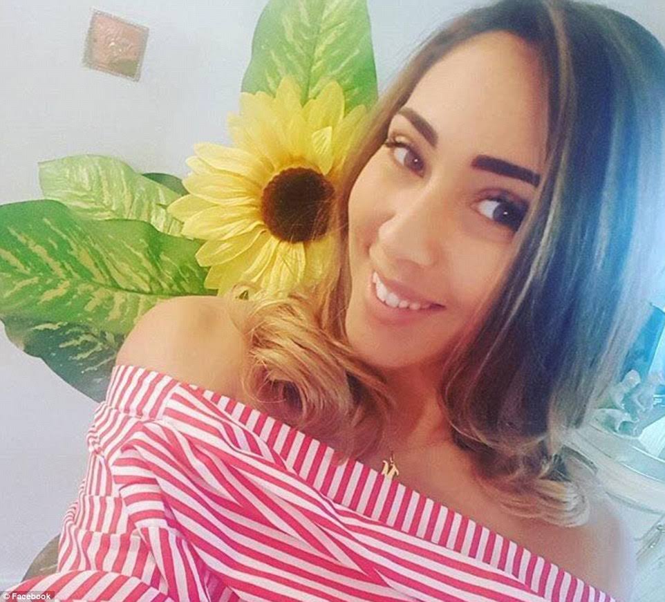 Mike_Inspire's tweet photo. Anyone seen #MariemElgwahry Call asap 0800 0961 233 #WestLondonFire #GrenfellTowerFire #missinginwestlondon #london #GrenfellFire #catford https://t.co/ixTirp4B0B
