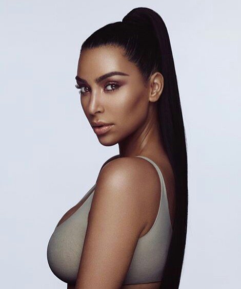 KKW_Arg's tweet photo. Hermosa @kimkardashian x @kkwbeauty https://t.co/6dGaA5K4Yi