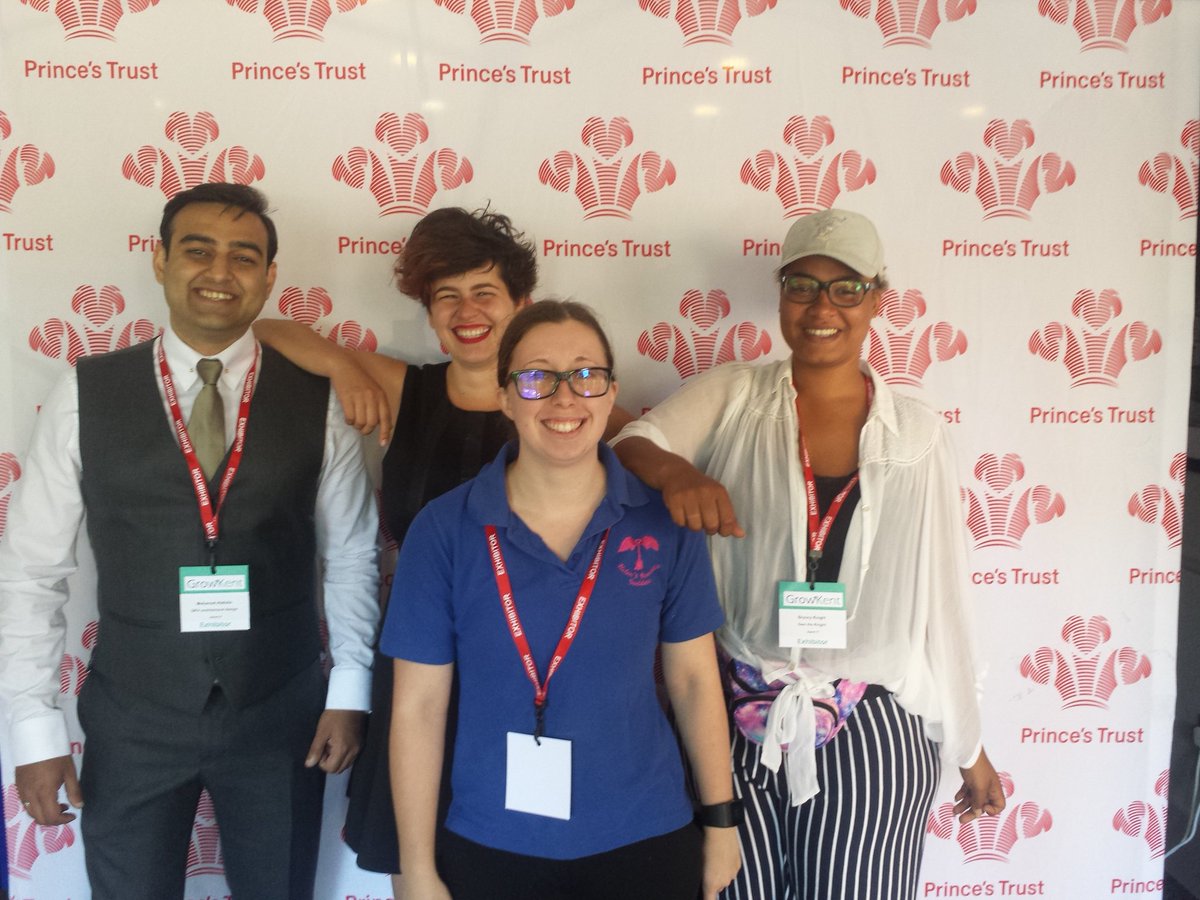 Tazi64's tweet photo. Kevin &amp; the @PrincesTrust gang pre show @GrowKentB2B #Maidstone today.What a fantastic event!Can't wait 4 the next 1 https://t.co/x3xPjgkNJ7