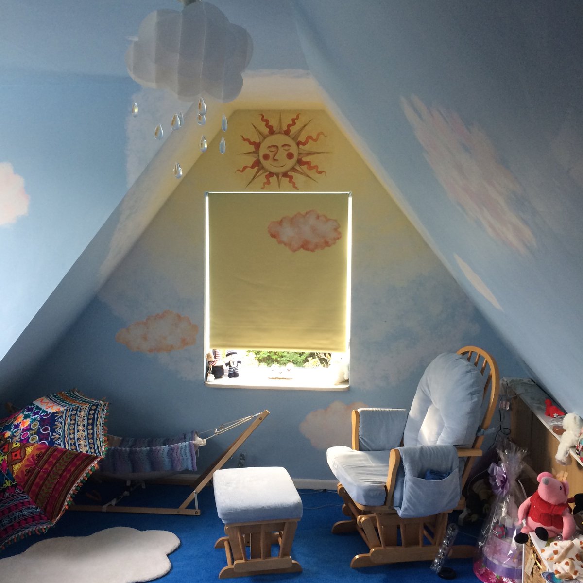Our gorgeous <a href="/Iconic_Lights/">Iconic Lights</a> cloud light in my #nurserydecor blog post today samdrawsthings.co.uk/2017/06/14/whe… #homedecor #nurseryart