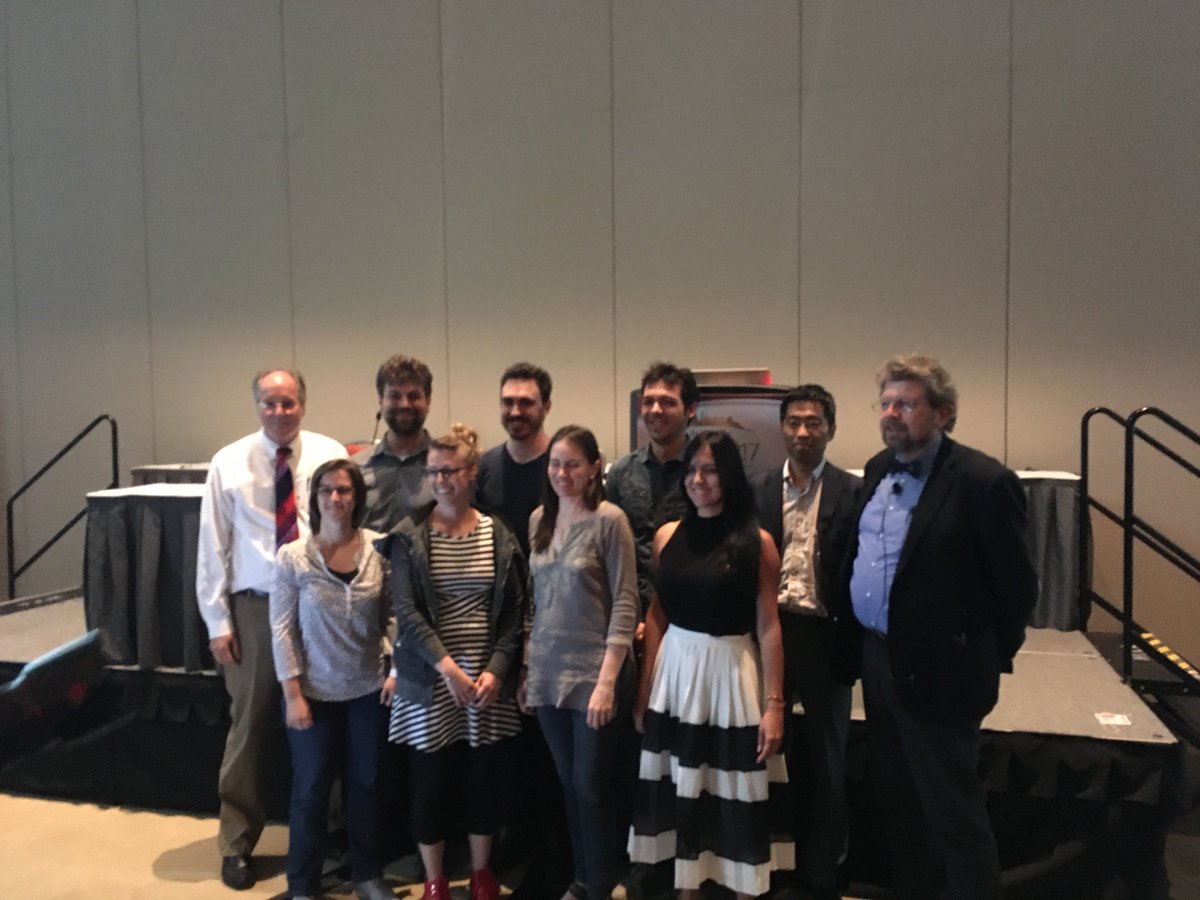 CYTO2017's tweet photo. 2017 class of Mary Lou Ingram scholars. And the SRL emerging leaders  @cyto2017 https://t.co/nVkRoF4Xt9