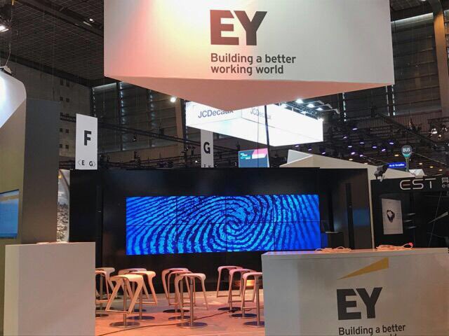 Encore quelques finitions et nous serons prêts pour vous accueillir sur notre stand à #VivaTech ! Rendez-vous demain !