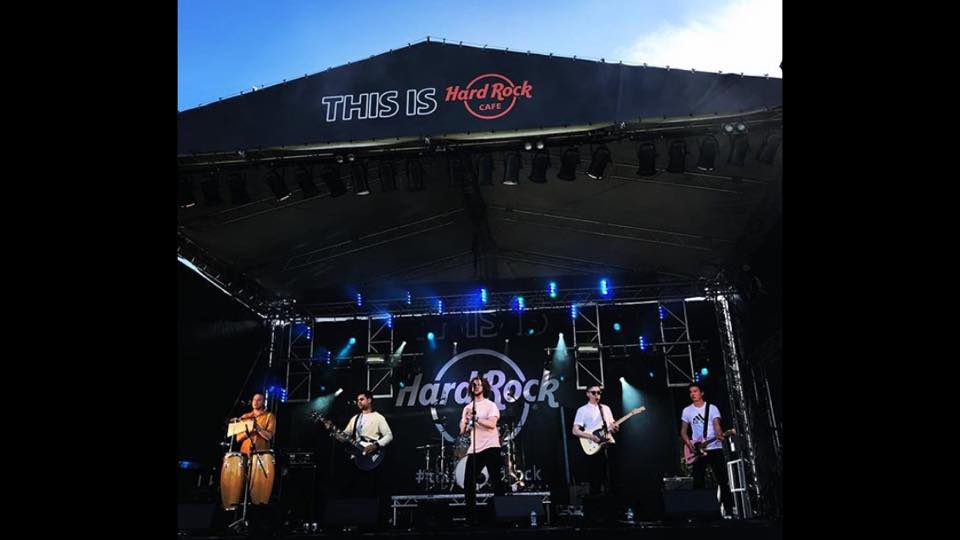 HemanSheman's tweet photo. We had a bangin time at @IsleOfWightFest at the weekend! Funk in the sun is all you really need. More music and motion picture coming soon 💋 https://t.co/HWGb6ElVfD