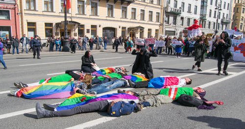 Limportant_fr's tweet photo. Berlin : quand la diaspora tchétchène «châtie » ses gays https://t.co/ZWqvbFUljS #Monde https://t.co/RE5oo6TXgN