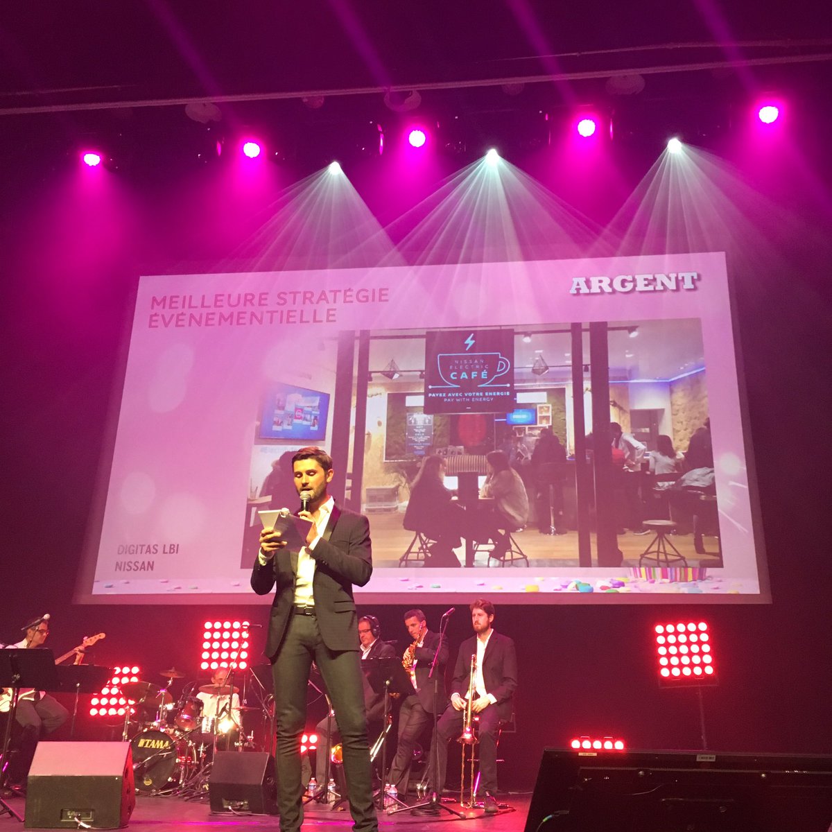 PubSapientFR's tweet photo. Le prix Argent 🏆 pour Electric Café @NissanEurope au Gd Prix Strategies dans la catégorie stratégie événementielle!! 🎉👏🦄#Proud @Strategies https://t.co/2a76ROxR9X