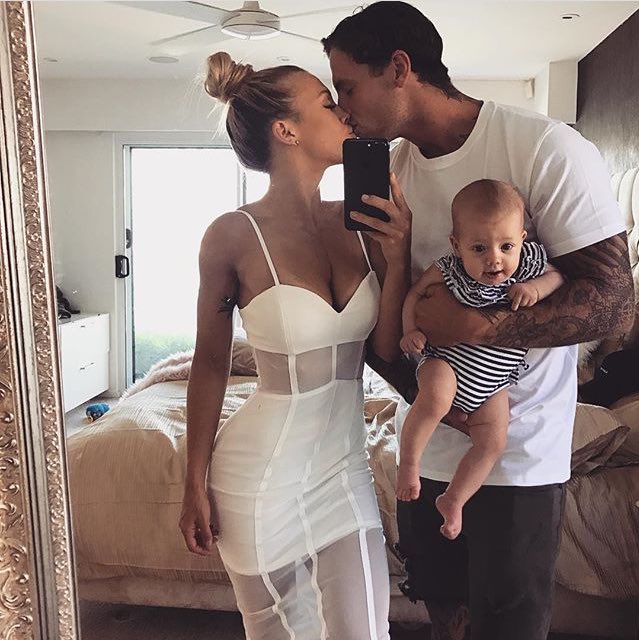 realbabykisa's tweet photo. Вот это я понимаю relationship goals https://t.co/pMrnvjdN7B