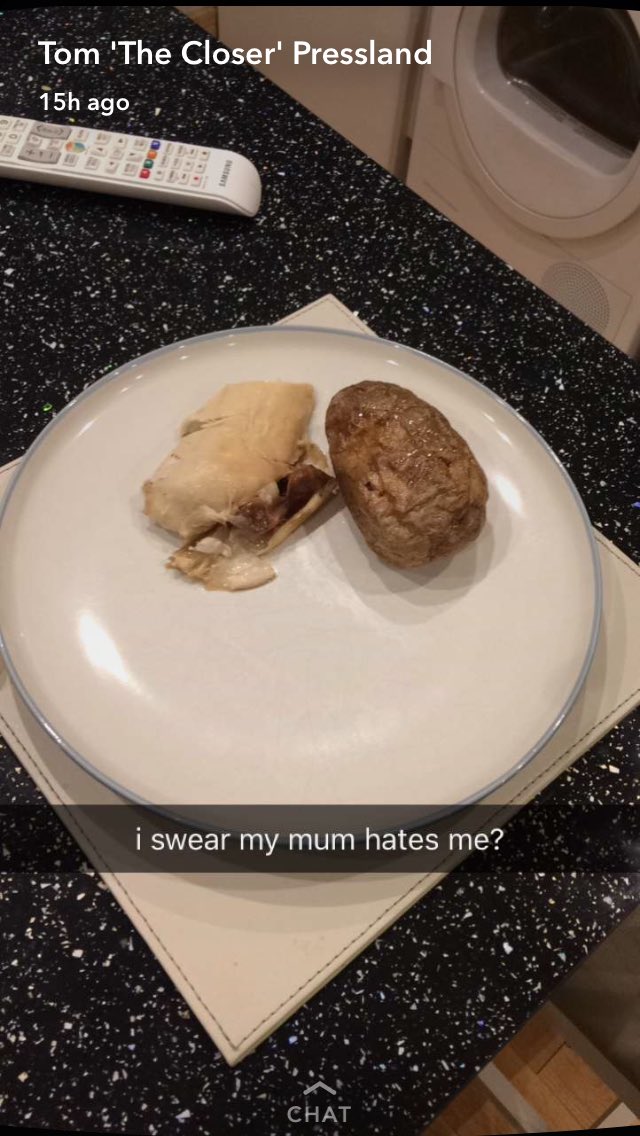joshpenman__'s tweet photo. How does Tom's mum hate him so much?? 😂😂 https://t.co/pD2jQBzU3j