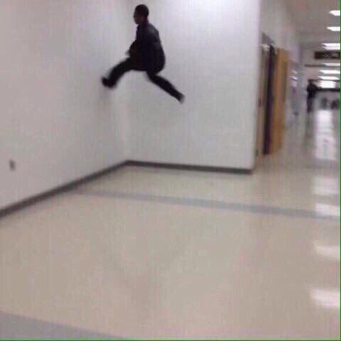 rtyourtiz's tweet photo. The floor is death https://t.co/TFYPbGuVwg