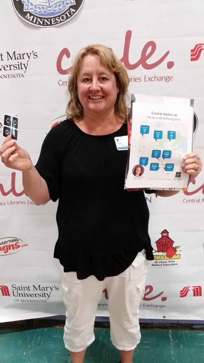 thomaslkuhn's tweet photo. Thanks for the prize! @code.org #EdCampMidMN https://t.co/u2bevNu1pU