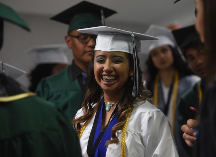 S E N I O R S tweet media