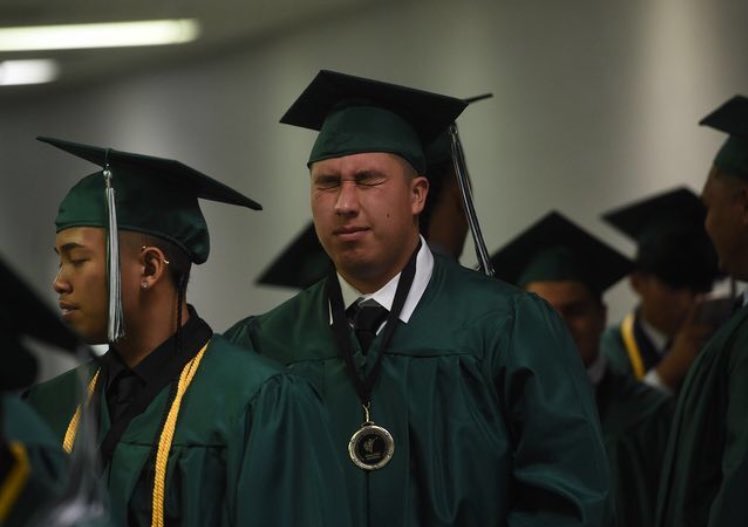 S E N I O R S tweet media