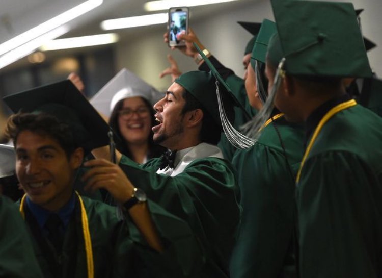 S E N I O R S tweet media