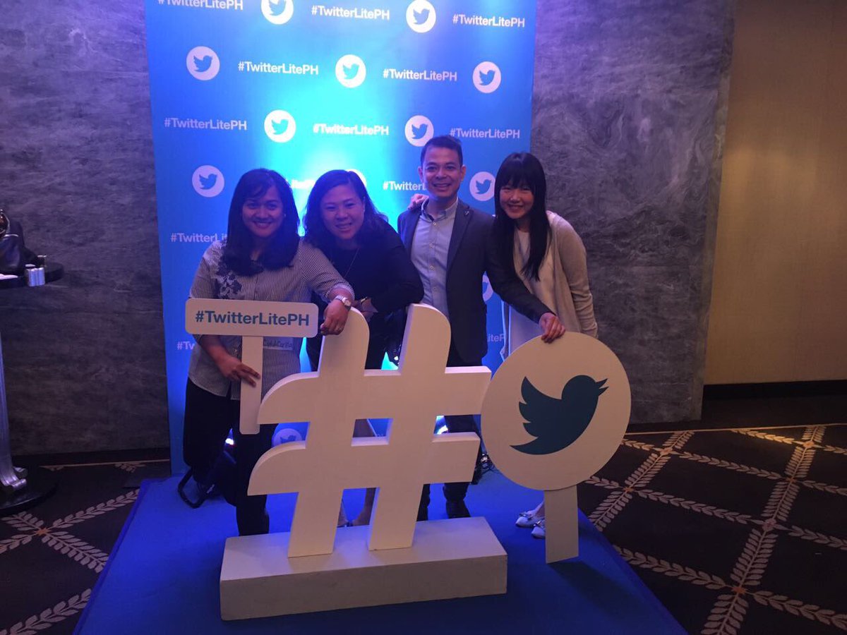 CiplukCarlita's tweet photo. My 1st event outside Indonesia. Big thanks &amp; appreciation for everyone who made it a succesfull one 🙌🏼👏🏼🙌🏼👏🏼 #TwitterLitePH https://t.co/54oqJIkyb9
