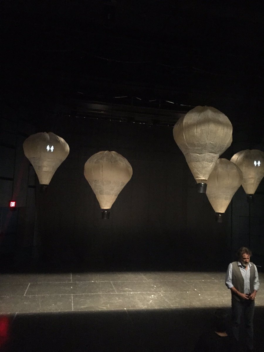 AtticRep's tweet image. Getting ready for tech tonight before MEXICO: THROUGH THE WALL opens FRIDAY!@TobinCenterSA #INTLFEST2017