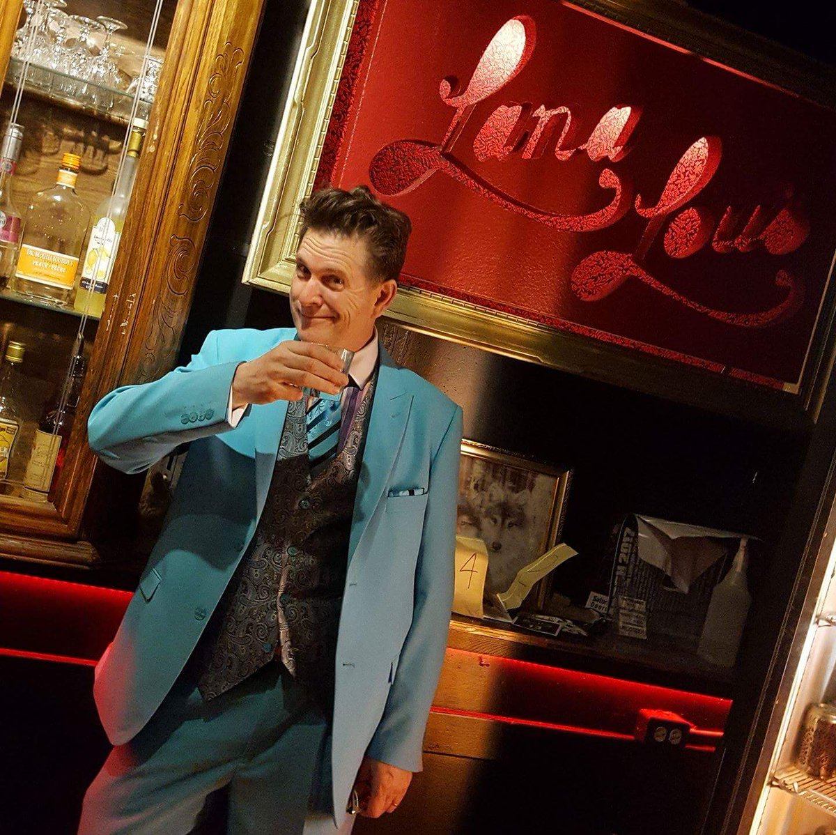 LanaLousfood's tweet photo. July 1st!!! Les Goodman after dark. A late night talk show. Musical guests and lotsa laughs. Doors @ 8pm.
#WalkStrathcona @StrathconaMade https://t.co/NKaPt89Lao