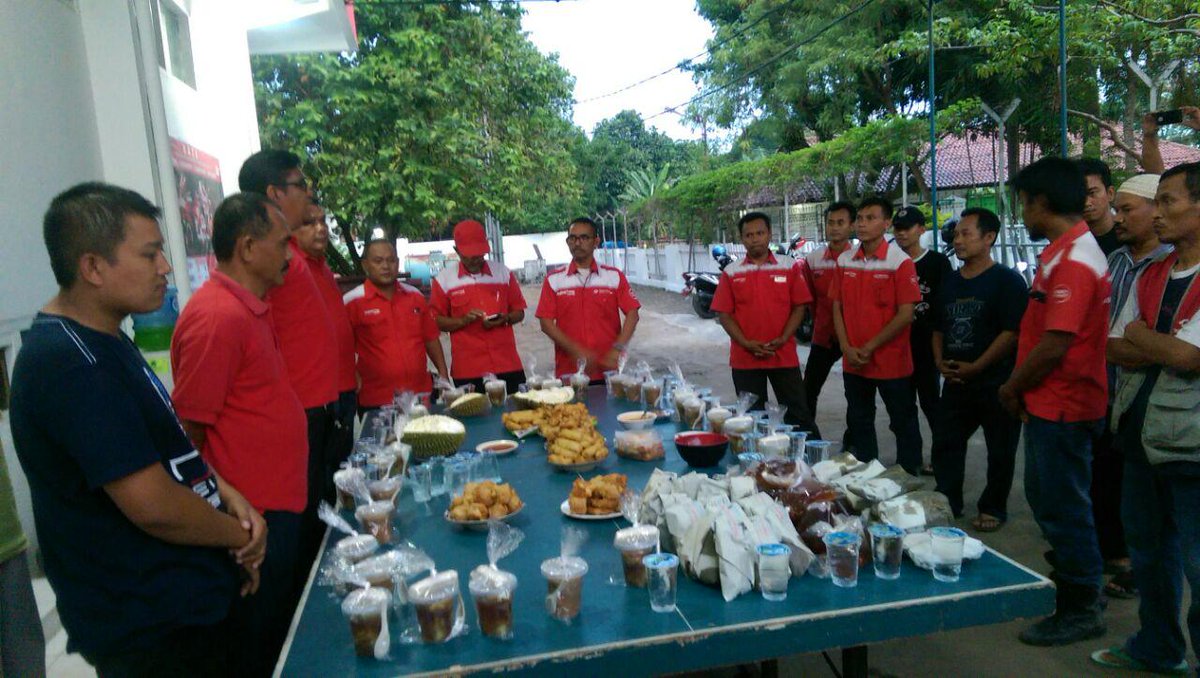 Buka bersama Manager INFRATEL SMI #KipasBudayaRace
#AlwaysTheBest
