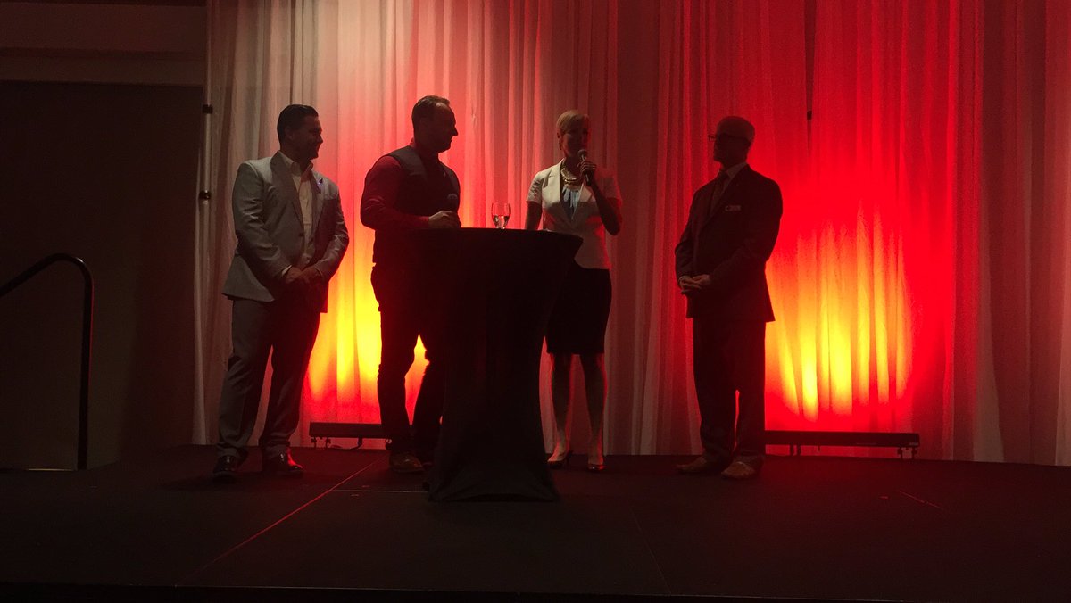 Such an inspiring conversation held between the winners of the #groundbreakeraward and @rvthomas67 <a href="/ColinHartigan/">Colin Hartigan</a> #ymm #ThisIsHome