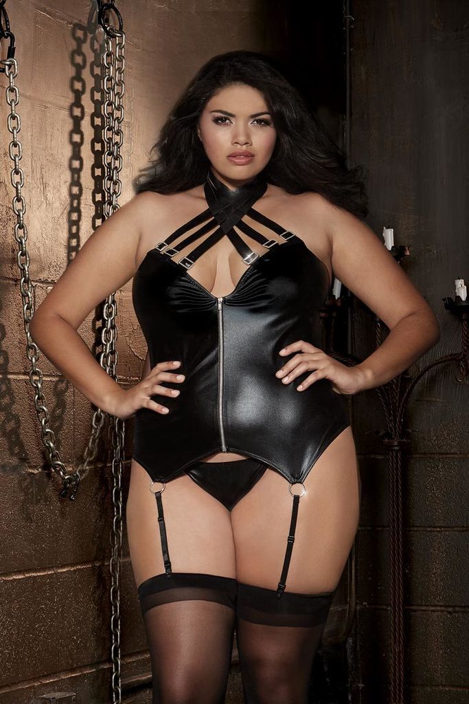 Liberate your inner #dominatrix with this impressive faux #leather #sexy  #bustier set by @Dreamgirl_Intl #curvy -> https://t.co/P8z8OVeq0d