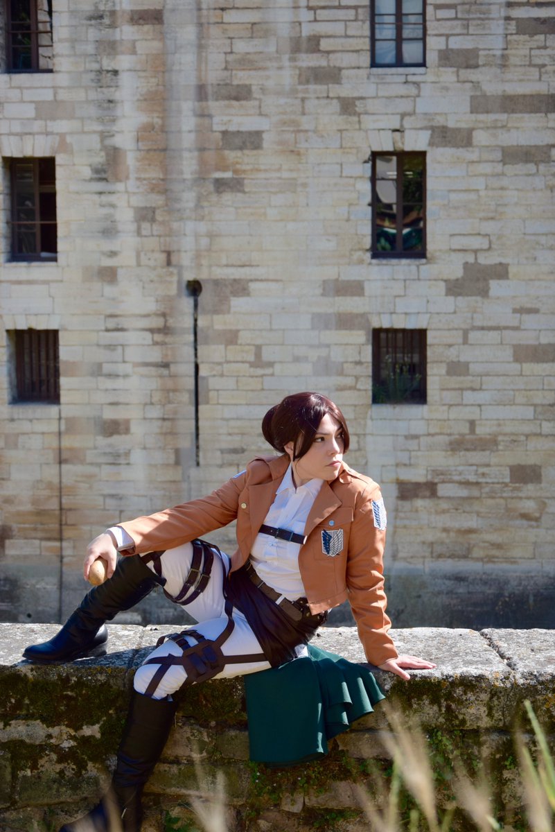 Cosplay time.... Sasha from "Shingeki no kyojin" ;-) #AttackOnTitan #shingeki #sasha #cosplay #anime #chateaudevincennes #mavicosplay