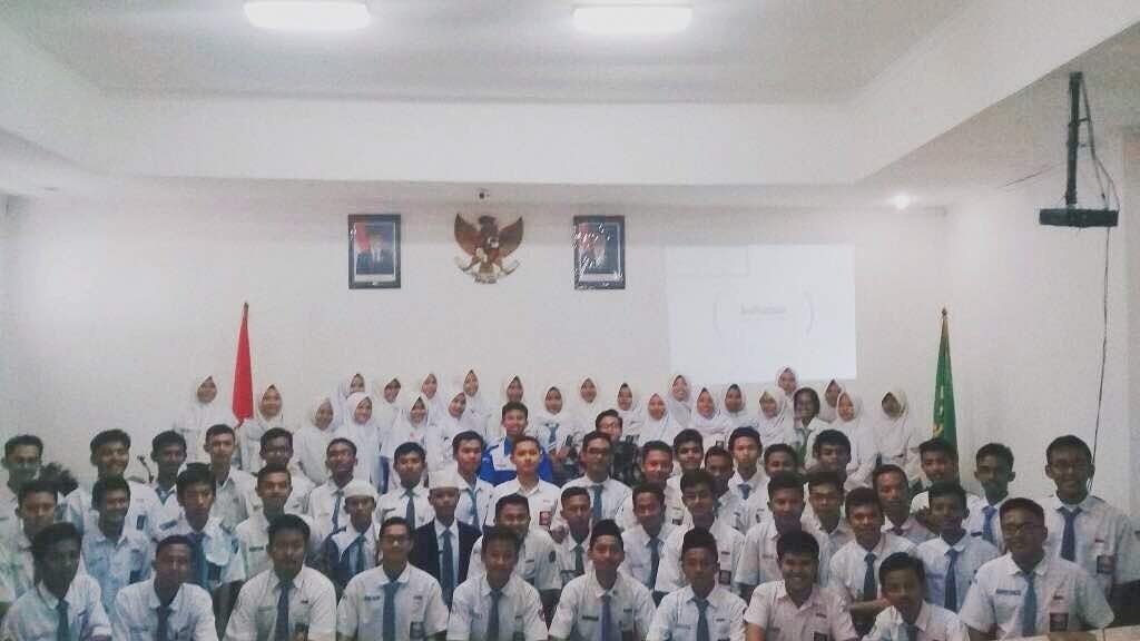 FKOKBogor's tweet photo. https://t.co/sDGd3pEvpJ