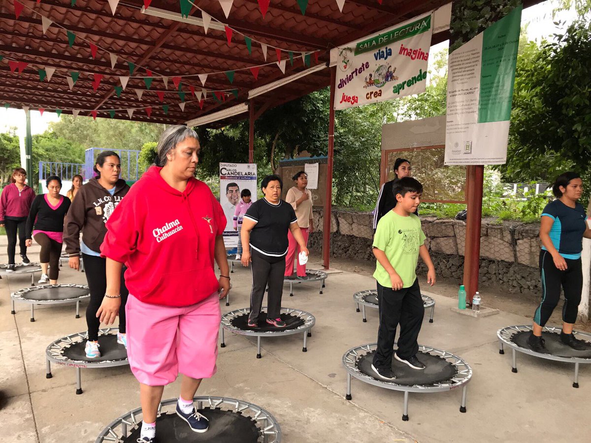 Candelaria___'s tweet photo. Comienzan las clases de #CardioJump en #CanalNacional, recuerda que el #DeporteEsSalud https://t.co/4T40lEAIv2