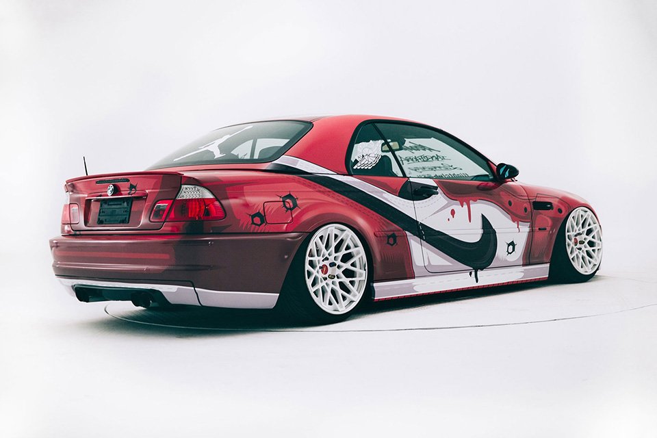 SneakerNews's tweet photo. When you combine your love of kicks and whips https://t.co/rls6NpPMH0 https://t.co/G6lmjNm87u