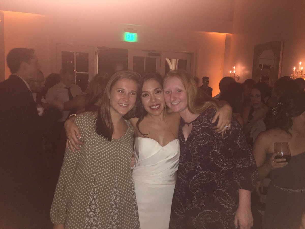 kaitlynrose_05's tweet photo. hbd @RamirezCGDance !! thank you for all of the love and support, i miss your class): have a wonderful day!!๐ #d1p3 #d2p8 #comedancewithme!! https://t.co/gz5isObiIw