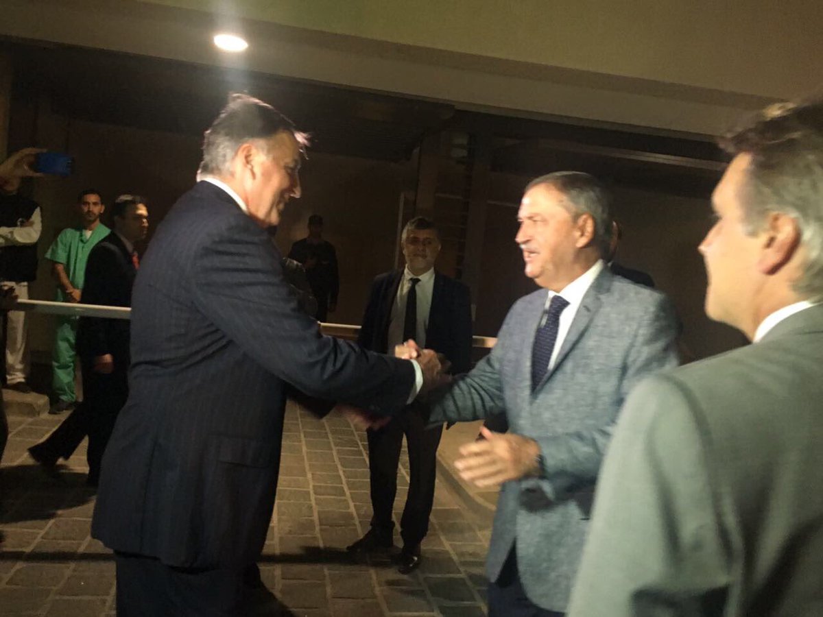 BancodeCordoba's tweet photo. El Gob. de Córdoba, @juanschiaretti y el pte. de #Bancor @DanielTillard inauguran el Edificio Inteligente.#BancorInteligente https://t.co/IU1AOZnFNM