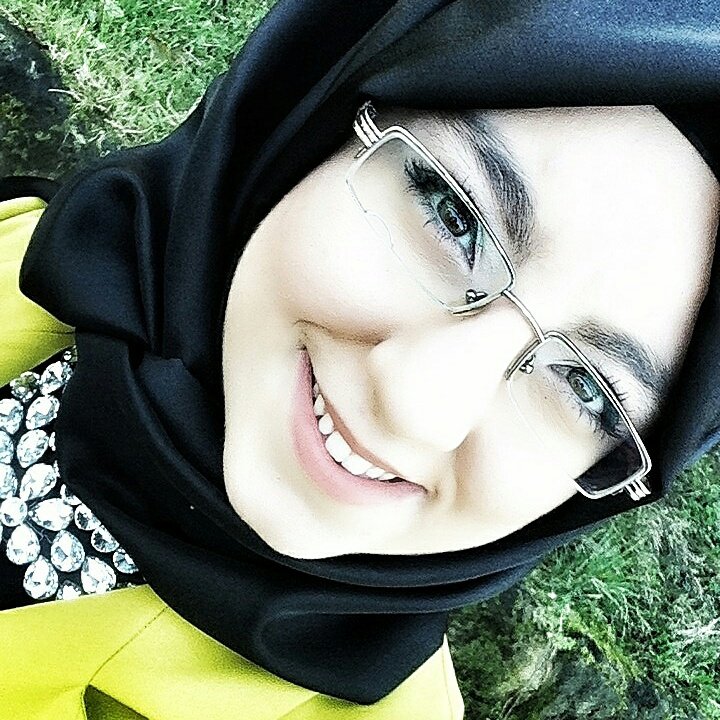 eceeakyz's tweet photo. #YeniProfilResmi https://t.co/GLC0CrvTM8