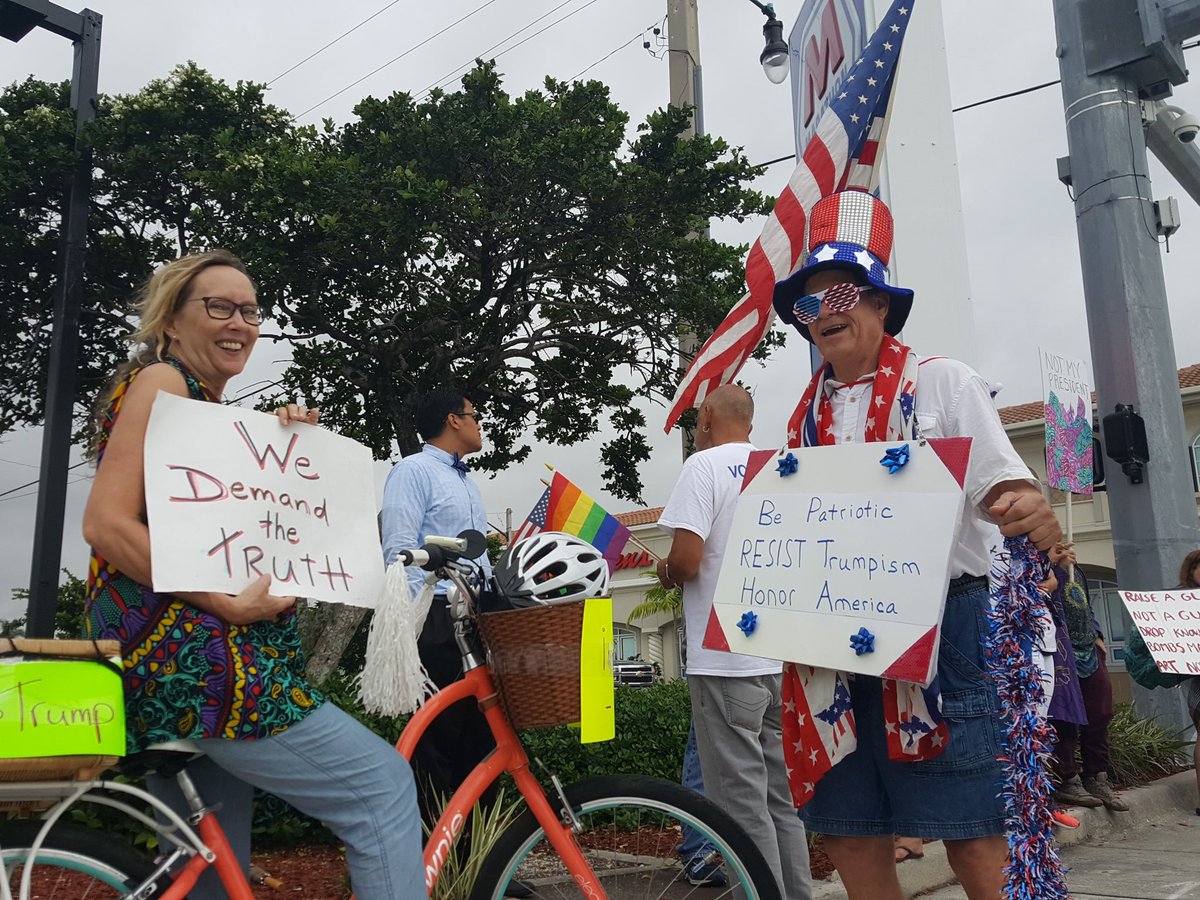 MindOfCarlita's tweet photo. Demonstrators hope more protesters will show despite the weather #artistmarch @ShinySheet @pbpost https://t.co/limj7w9PQv