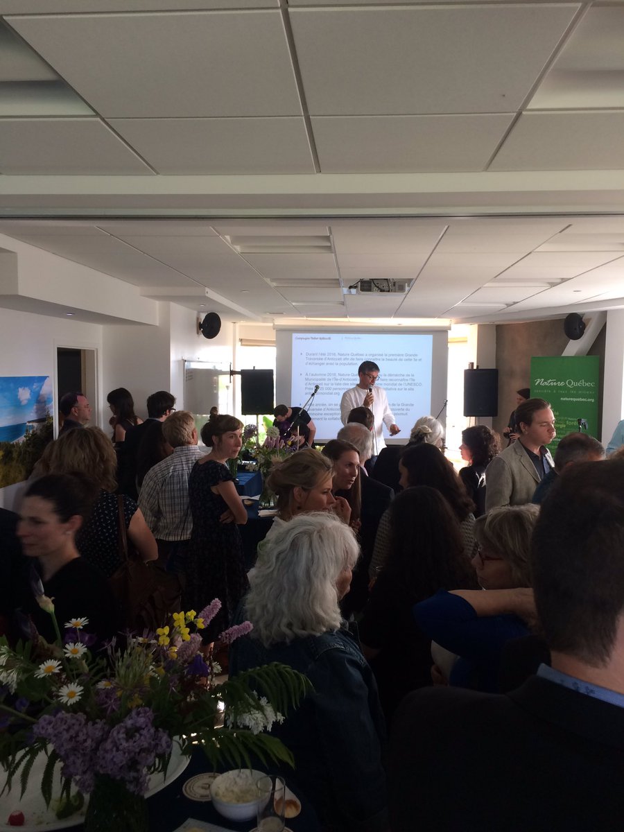 ReseauZec's tweet photo. Zecs Québec en direct du #cocktail de #naturequebec ! https://t.co/6tKEMuwUVs
