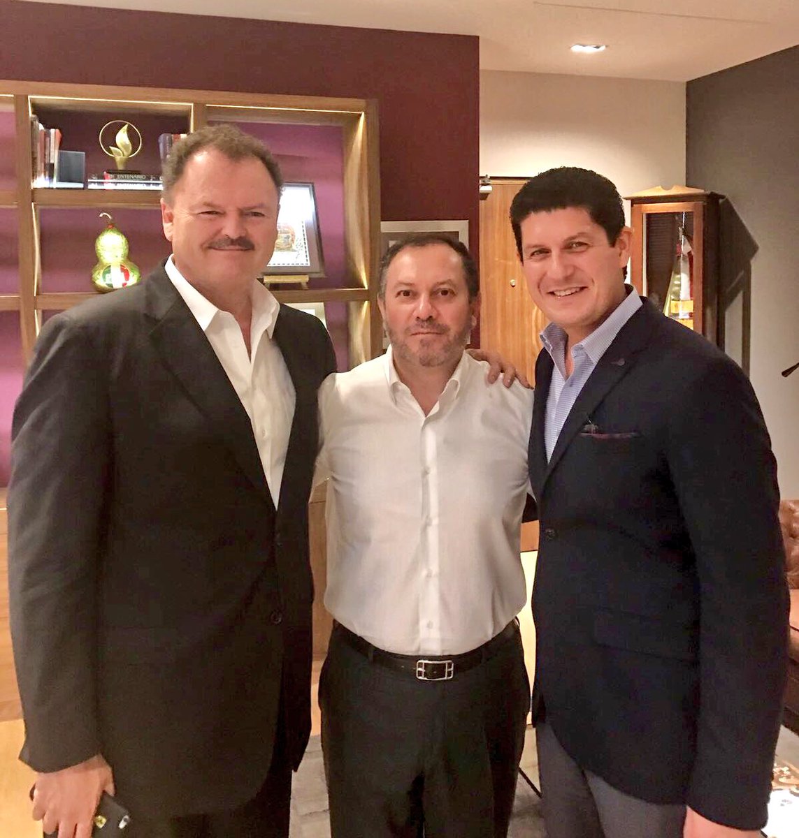 En mi visita a CD.MX. tuve la oportunidad de coincidir con amigos sobre la visión de nuestro partido hacía el 2018.