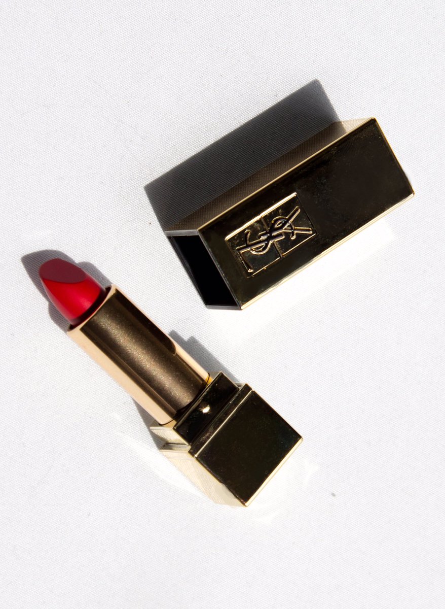 Beauty Blogger tweet media