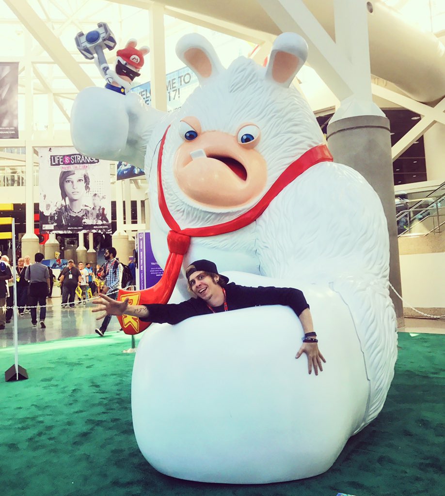 Rubiu5's tweet photo. AIUDA #MarioRabbids https://t.co/kW9vdQ7L9J