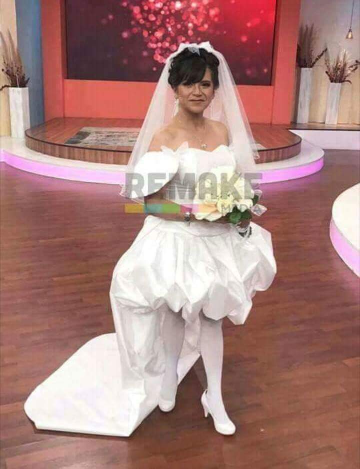 milisanches9's tweet photo. #angelresponde Es cierto que te espantastes con tan fea novia y ridiculo vestido😂😂 https://t.co/X00pyC74oU