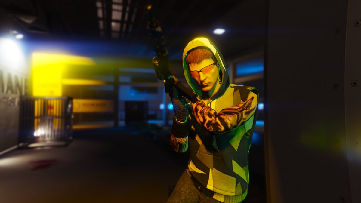 apprentajs's tweet photo. #GTAV #GTAOnline #snapmatic #Gunrunning #Juggernaut #asaultrifleMKII #MKII #minigun #fortzancudo #HumaneLabs #unstopable https://t.co/An3N8PpQca