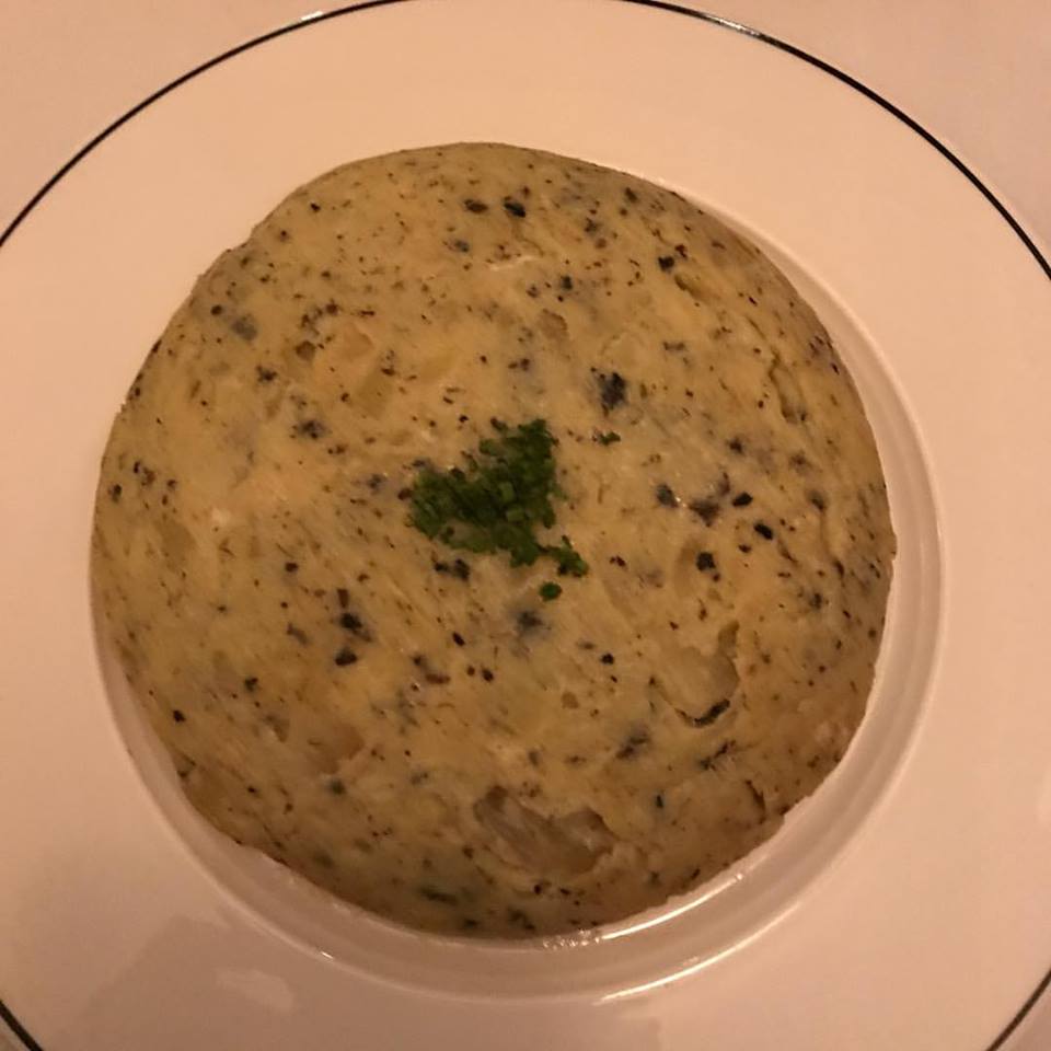 StevePike9's tweet photo. Amazing Tortilla Trufada Spanish omelette @TatelMiami, hottest new restaurant on South Beach. #myspiketravel #tatelmiami @RitzCarlton https://t.co/t9QVcN1l8i