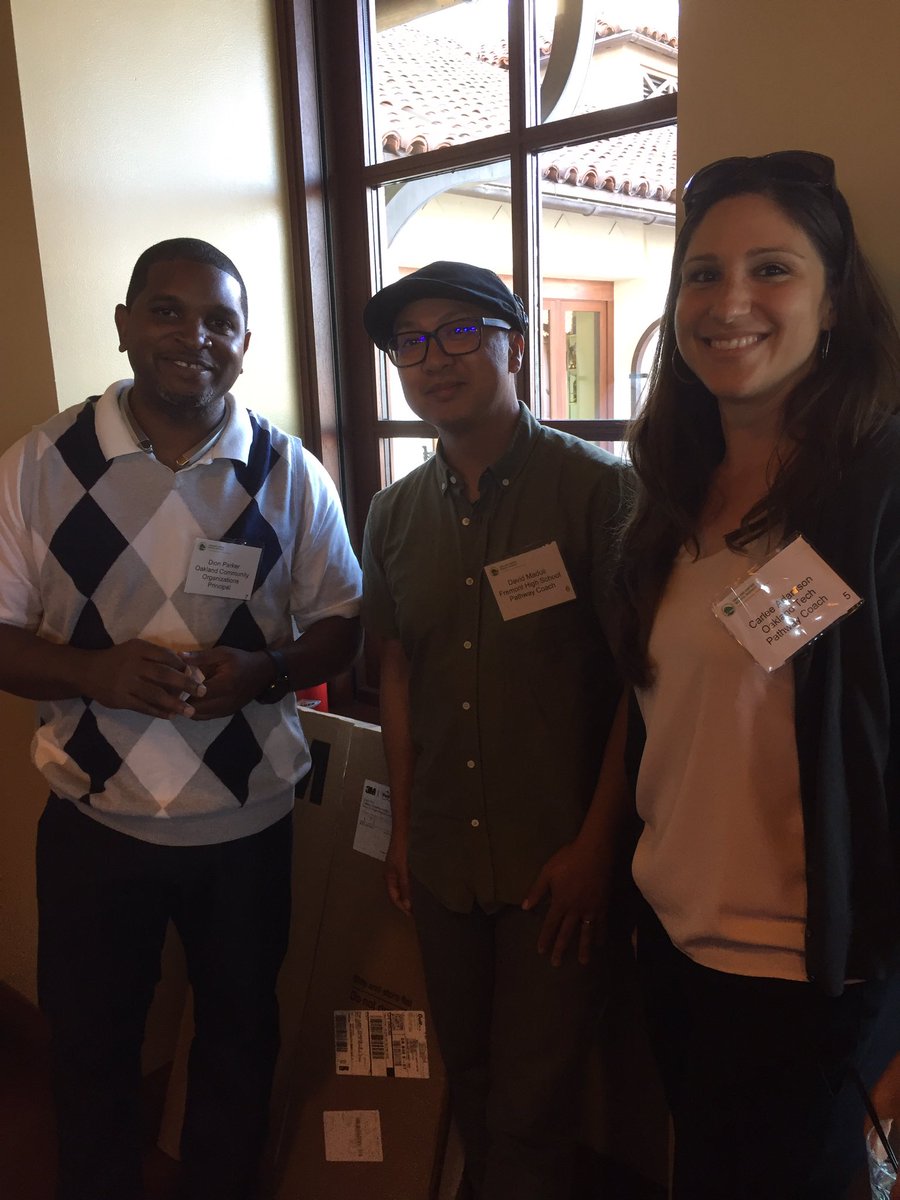 Gretchen Livesey tweet media