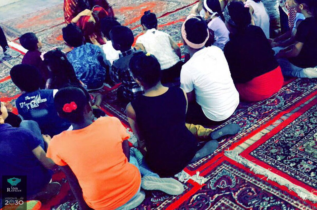 Refgan_jed's tweet photo. لنعلم ابنائنا قيم الأنبياء🙏🏻 و نزرع فيهم حب الخير🌱و حسن الخلق 🙌🏻
لنمد يدنا لهم و لنكون كالشموع نُنير دربهم🌙
#رفقا #اطفال_السجناء #لا_ذنب_لهم https://t.co/3YDcnuverE