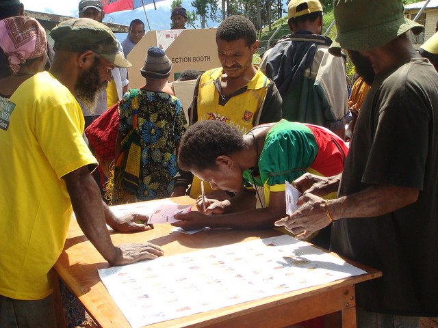 .<a href="/terencewoodnz/">Terence Wood</a> shares the data behind the rise in numbers of women running as candidates in the #PNG election auspng.lowyinstitute.org/publications/w…