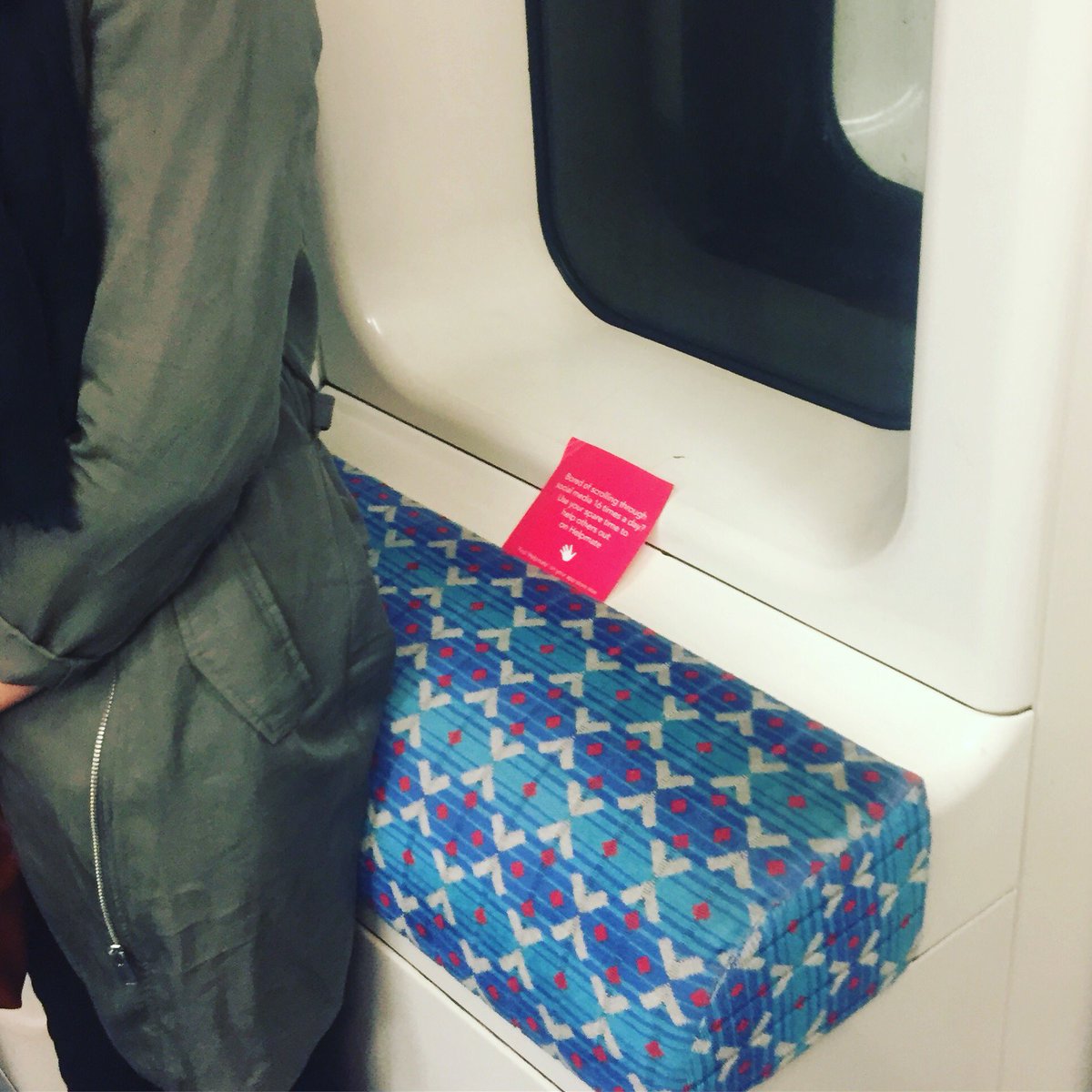 HelpmateApp's tweet image. That helpmate pink is starting to appear everywhere around London!! 👍 #startup #freemarketing #helpmate #helpingothers #underground