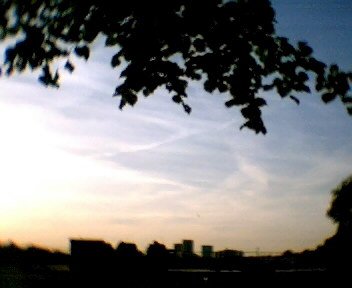 LondonSkywatch's tweet photo. #LondonIsOpen Examining #chemset 14 June 2017: https://t.co/4beegTGwva